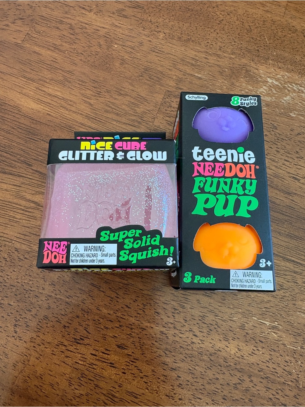 NeeDoh Glitter & Glow Cube + Teenie NeeDoh Funky Pup 3-Pack